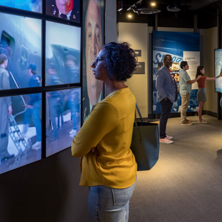 Teachers! Visit the Museum for FREE.